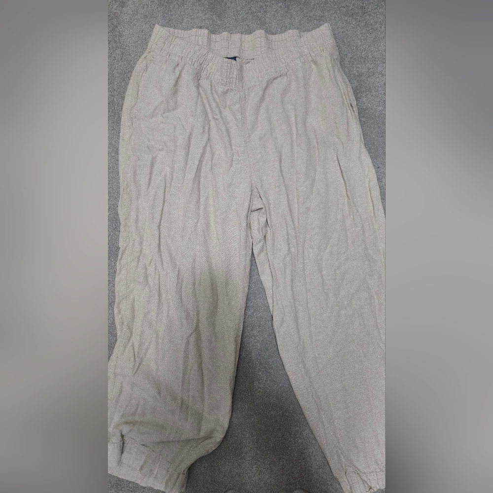 womens neutral linen Pants